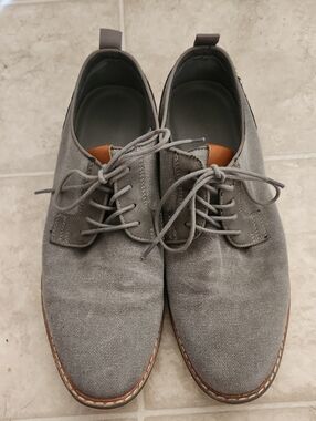 Abound Men's Mr. Sean Light Gray Textured Canvas Lace Up Derby Shoes